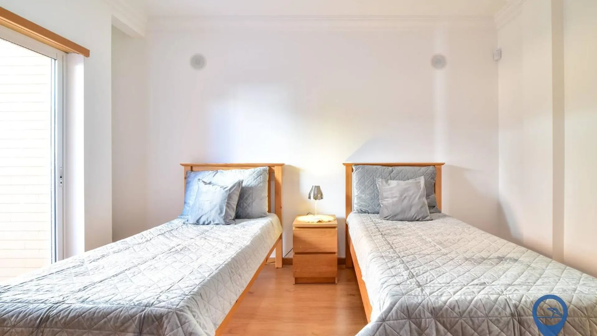 Vila Alfarrobeira By Mtphomes location